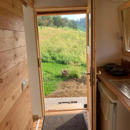 Appartamento Hillside Bio Delux *