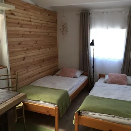 Hillside Bio Delux Apartment Sesce Pri Preboldu