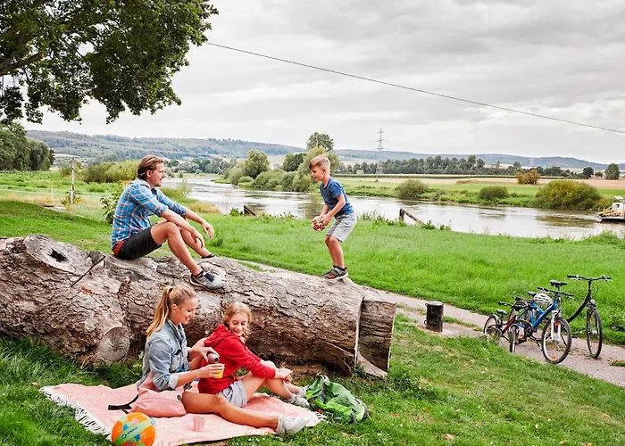 Hillside Bio Delux *